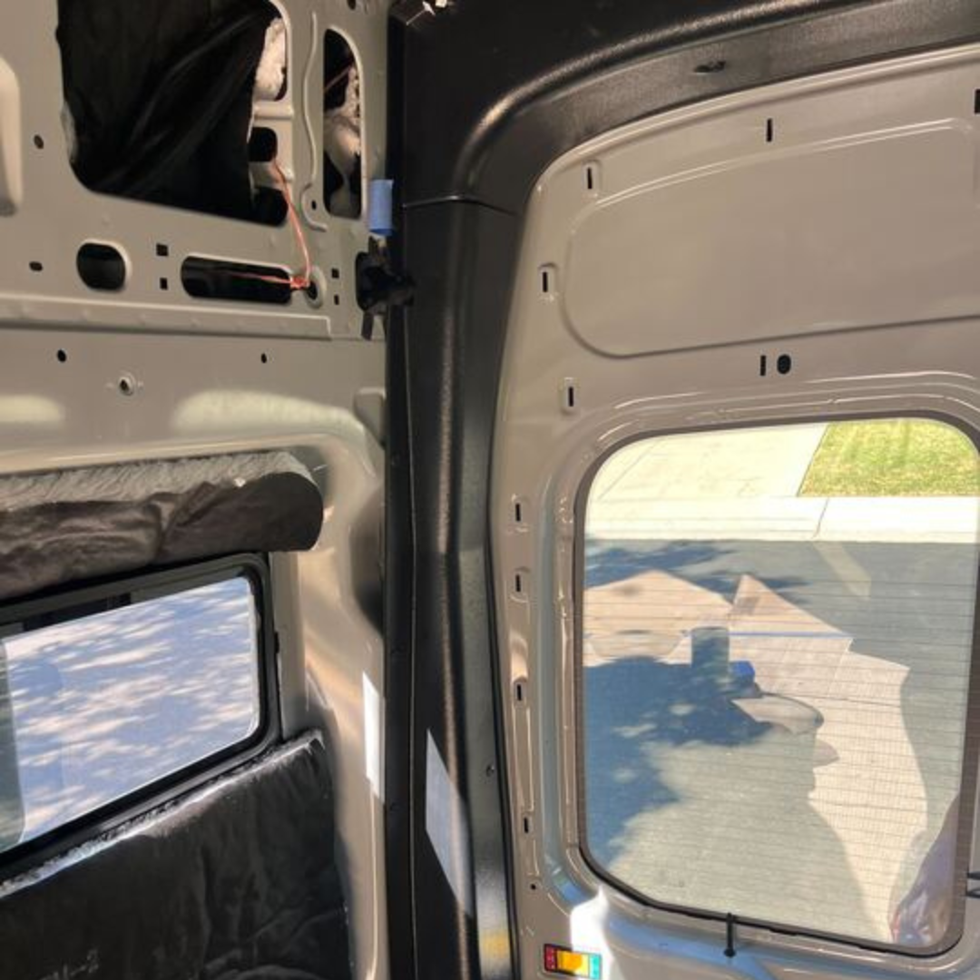 GoCode Ford Transit High Roof D Pillar Trim Kit