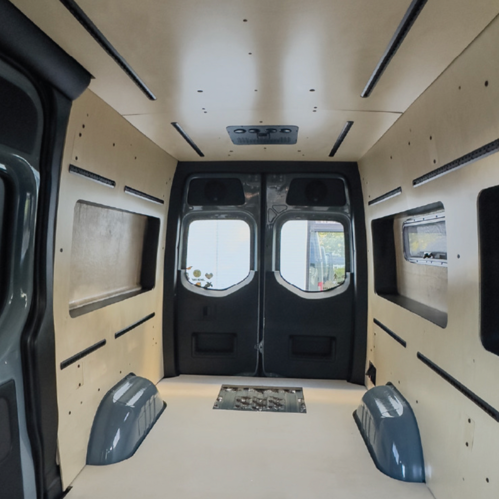 GoCode Sprinter D-Pillar Trim Kit (Rear Door Threshold)