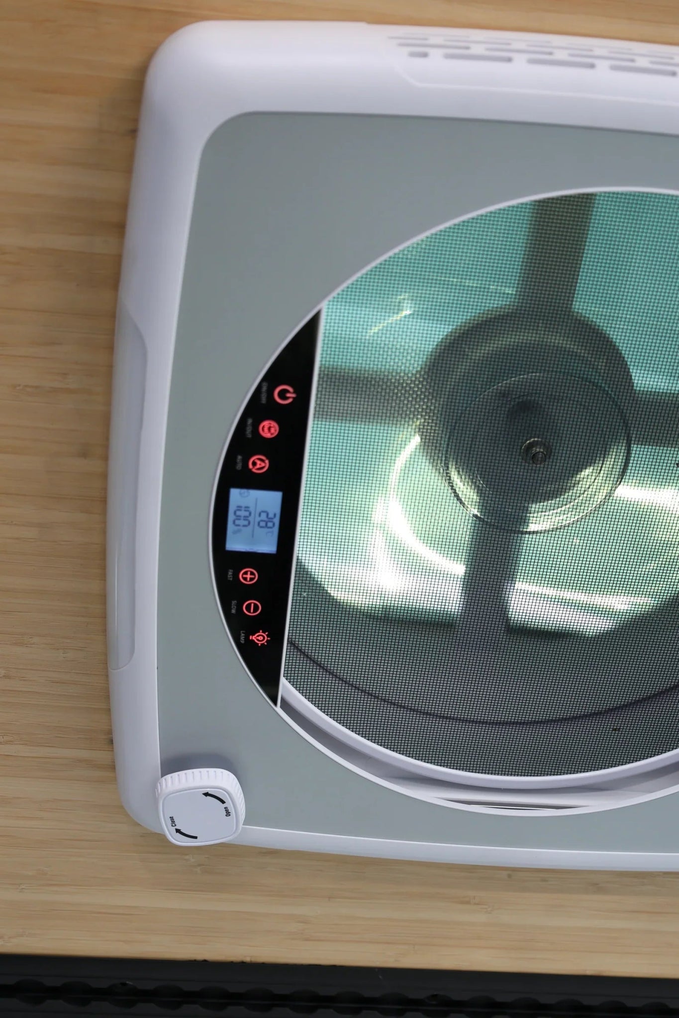 ProBreeze Vent System Brushless Roof Fan - Out There Vans, LLC