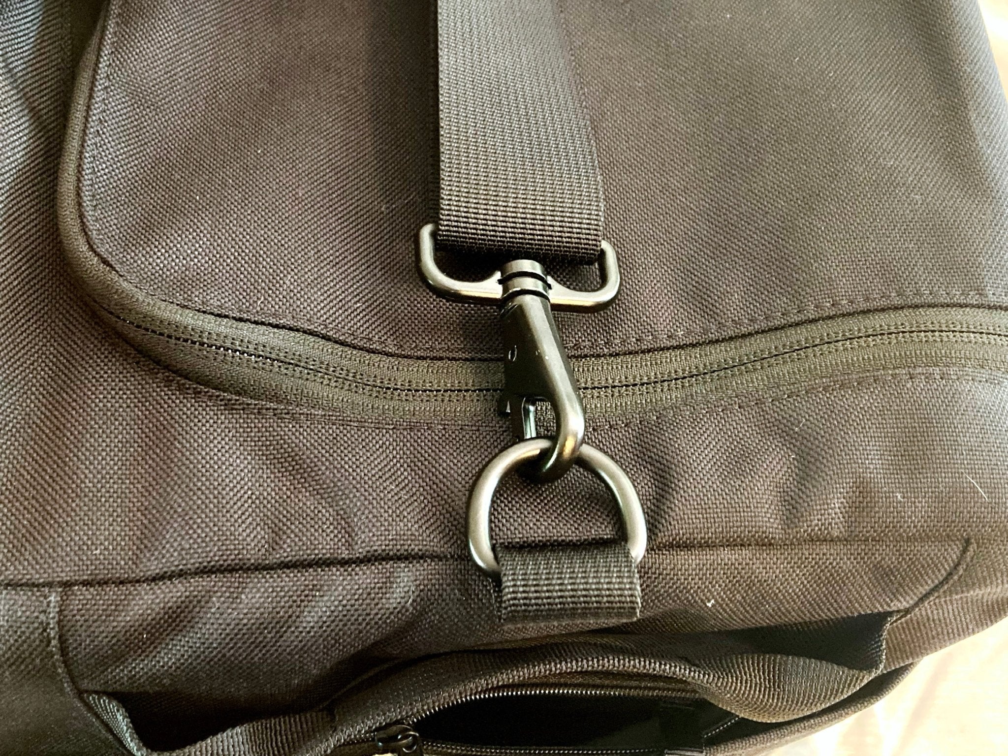 Van Wife Components 18" Hanging Bag - Out There Vans, LLC