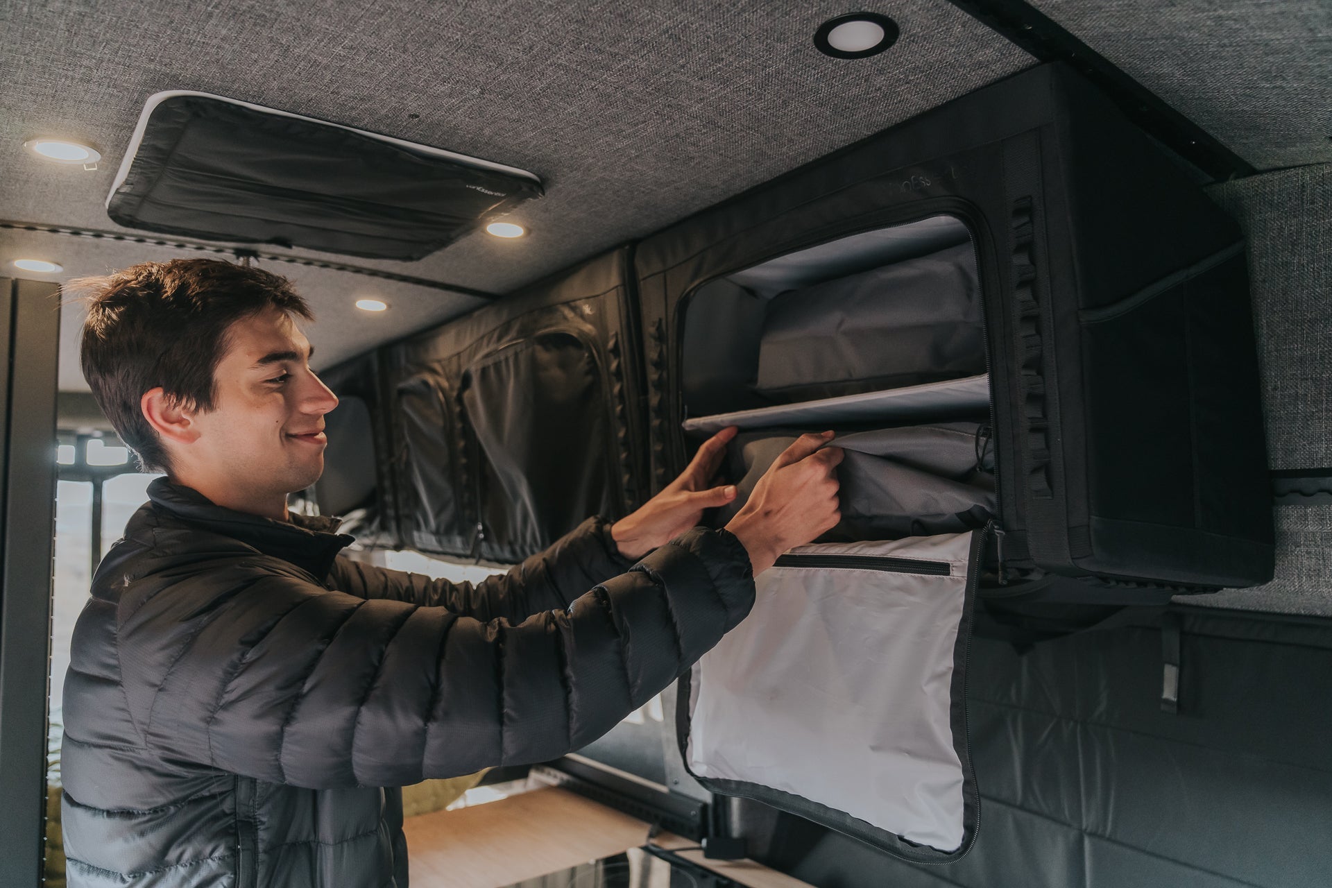 VanEssential Packing Cube (Extra Large) - Out There Vans, LLC